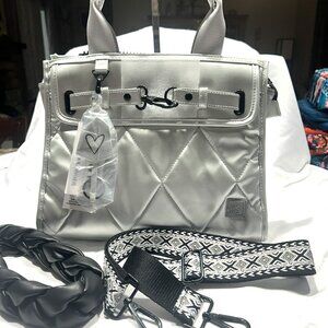 🌟Shawn Killinger x IHKWIP The Superstar Zip-top closure with 2 Straps in Silver